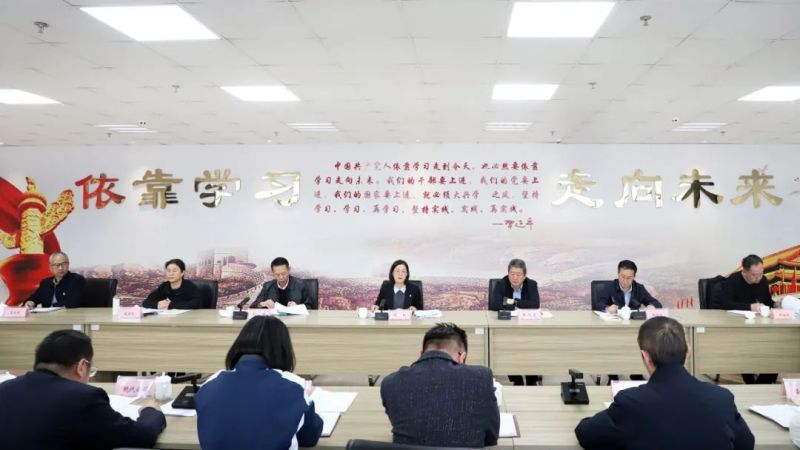 省物產(chǎn)集團(tuán)黨委理論學(xué)習(xí)中心組（擴(kuò)大）深入貫徹中央八項(xiàng)規(guī)定精神學(xué)習(xí)教育讀書(shū)班結(jié)業(yè)