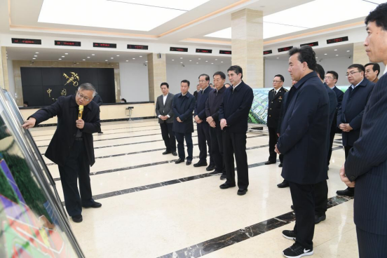 省委書記王建軍、省長(zhǎng)劉寧視察曹家堡保稅物流園運(yùn)營(yíng)情況